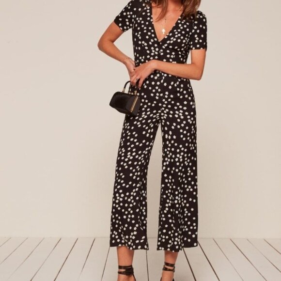 Reformation France Jumpsuit in Garland – 4 - Picture 2 of 9